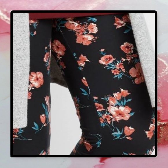 Maurices Plus Size Floral Ultra Soft Leggings 2X - Picture 3 of 9
